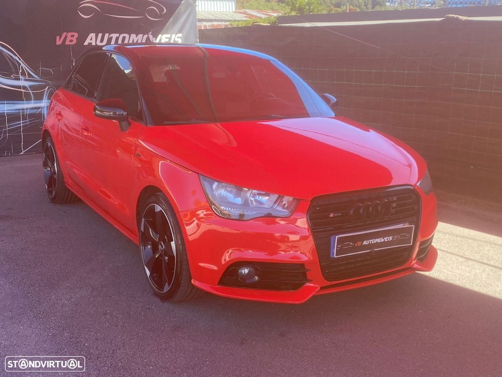 Audi A1 Sportback 1.6 TDI S-line - 1