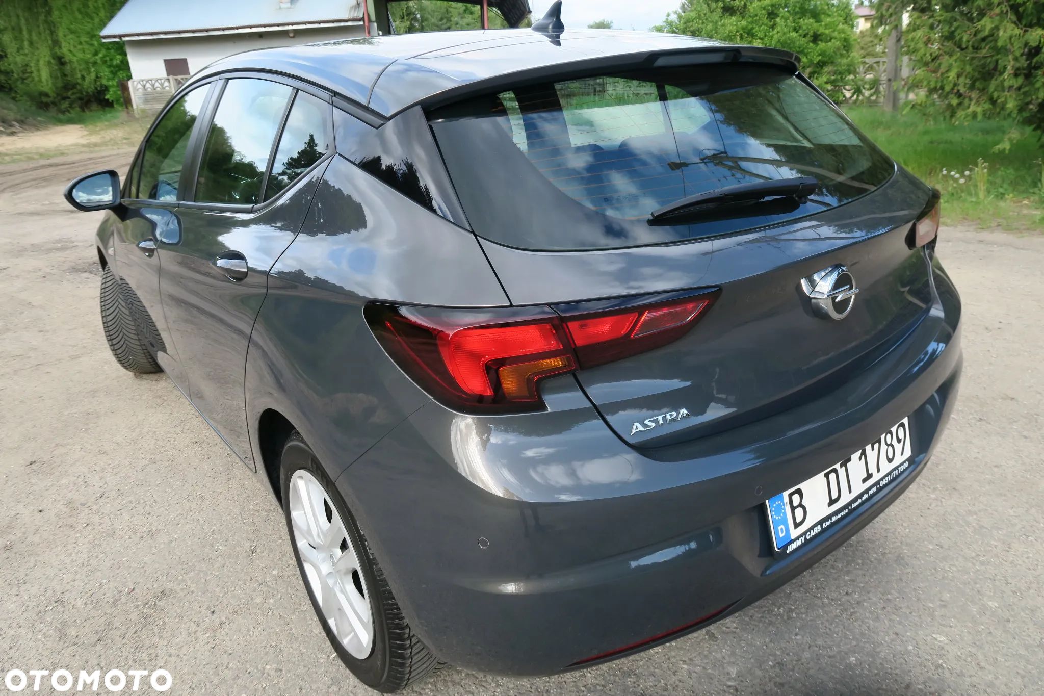 Opel Astra 1.6 D (CDTI) Edition - 1