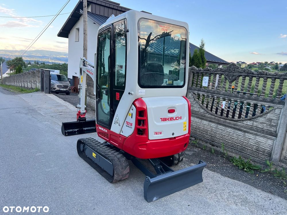 Takeuchi TB216 | Minikoparka TAKEUCHI TB 216 | 2 Tony | Rozsuwane Gąsienice | Stan PERFEKCYJNY | Mini Koparka | - 6