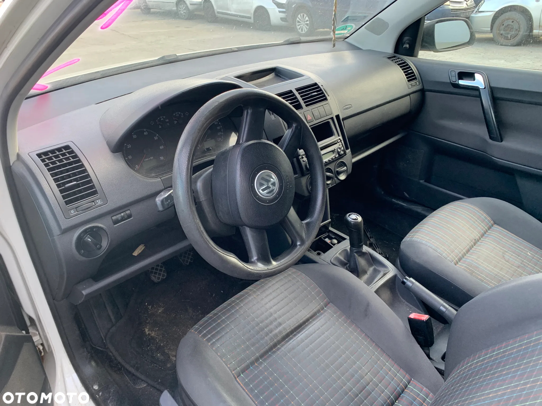 VW VOLKSWAGEN POLO 2005 *SAMOCHÓD NA CZĘŚCI* 2332  MASKA LAMPA DRZWI LUSTERKO ZDERZAK GRILL BŁOTNIK KLAPA BELKA PRAWE LEWE PRZÓD TYŁ - 5