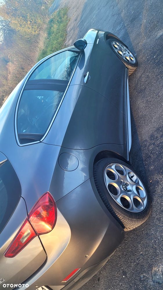 Alfa Romeo Giulietta 1.4 TB MultiAir Distinctive - 16