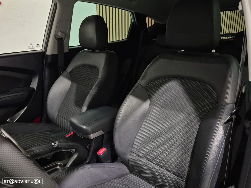 Hyundai ix35 1.6 GDi Blue Comfort - 10