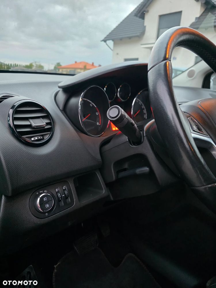 Opel Meriva 1.7 CDTI Automatik 150 Jahre - 14