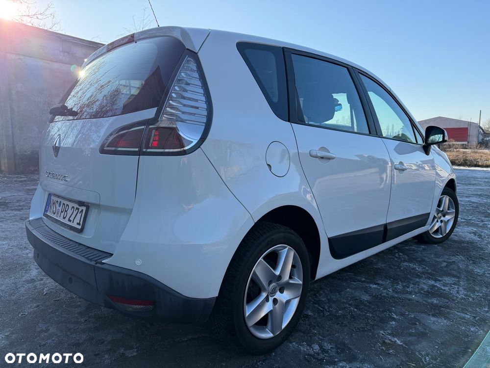 Renault Scenic 1.6 16V 110 TomTom Edition - 8