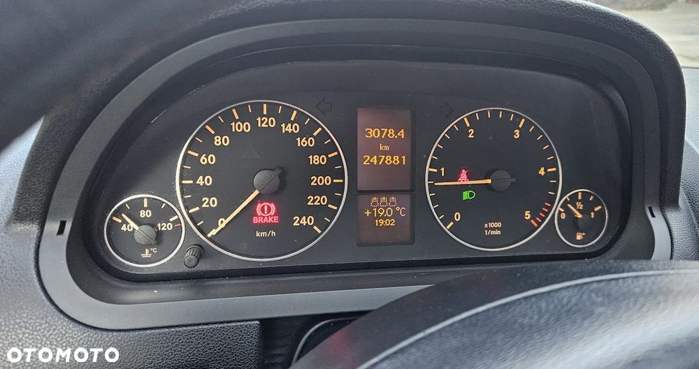 Mercedes-Benz Klasa A - 22