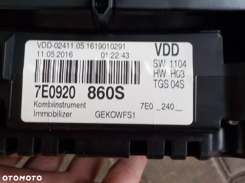 VW T6 2.0 TDI LICZNIK ZEGARY 7E0920860S - 3