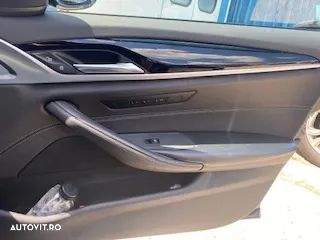 BMW Seria 5 520d AT - 24