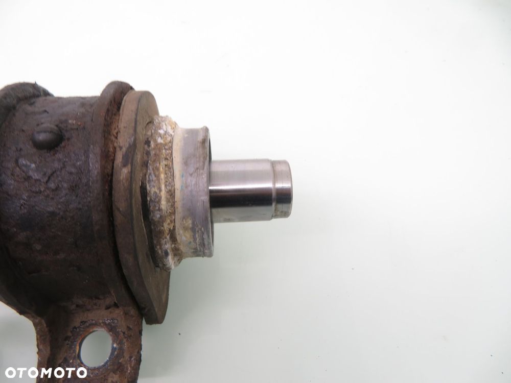 MAGLOWNICA CHEVROLET AVEO T200 - 4