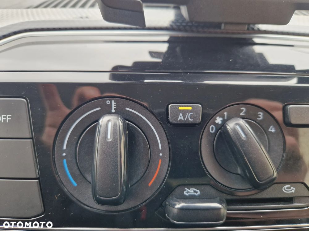 Volkswagen up! 1.0 White Style - 7