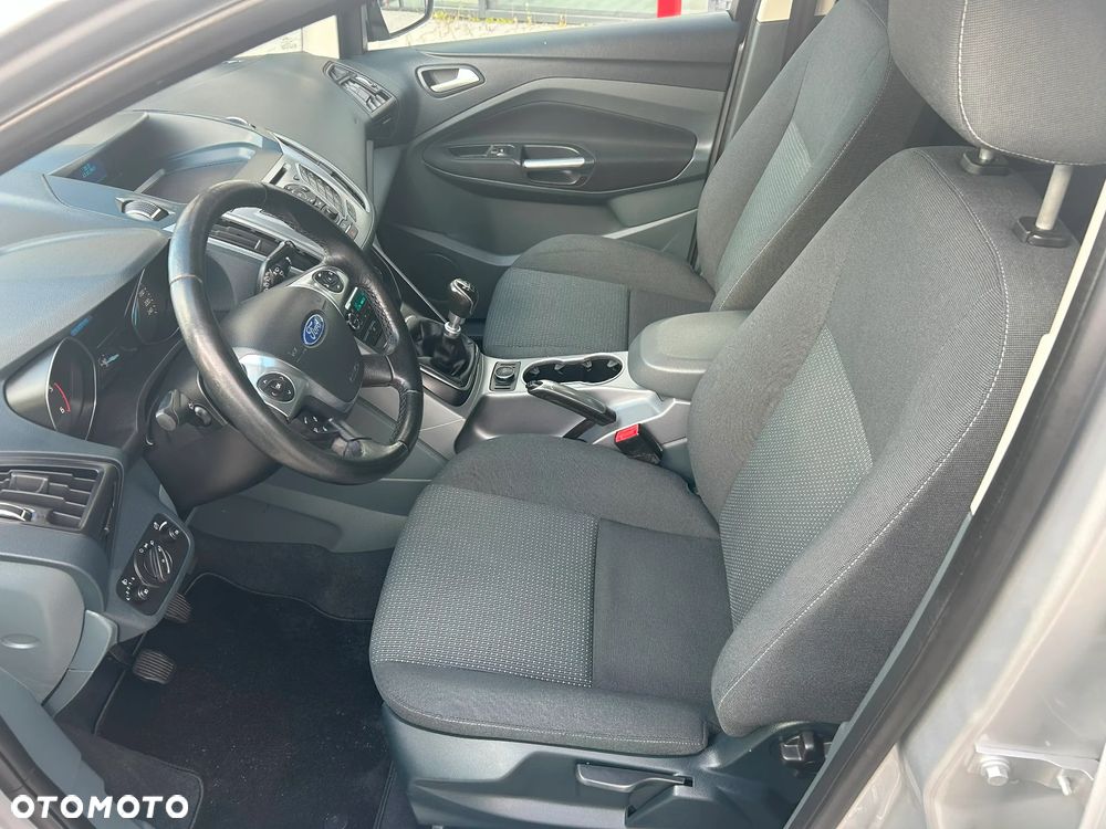 Ford C-MAX - 21