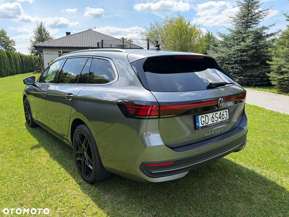 Volkswagen Passat - 9