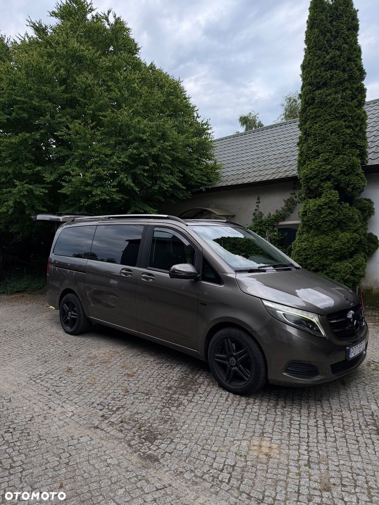 Mercedes-Benz Klasa V 220 (BlueTEC) d kompakt 7G-TRONIC Avantgarde - 2