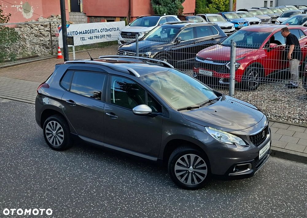 Peugeot 2008 1.6 BlueHDi Style - 37