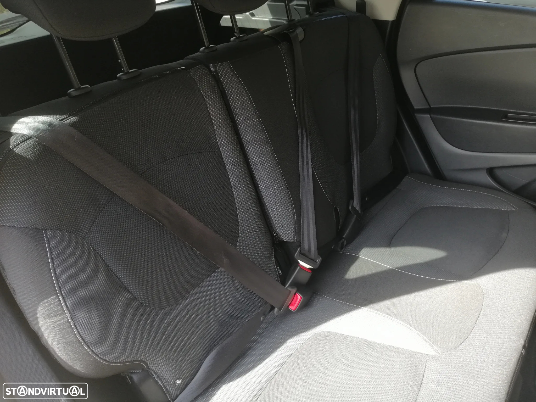 Renault Captur 1.5 dCi Exclusive - 7