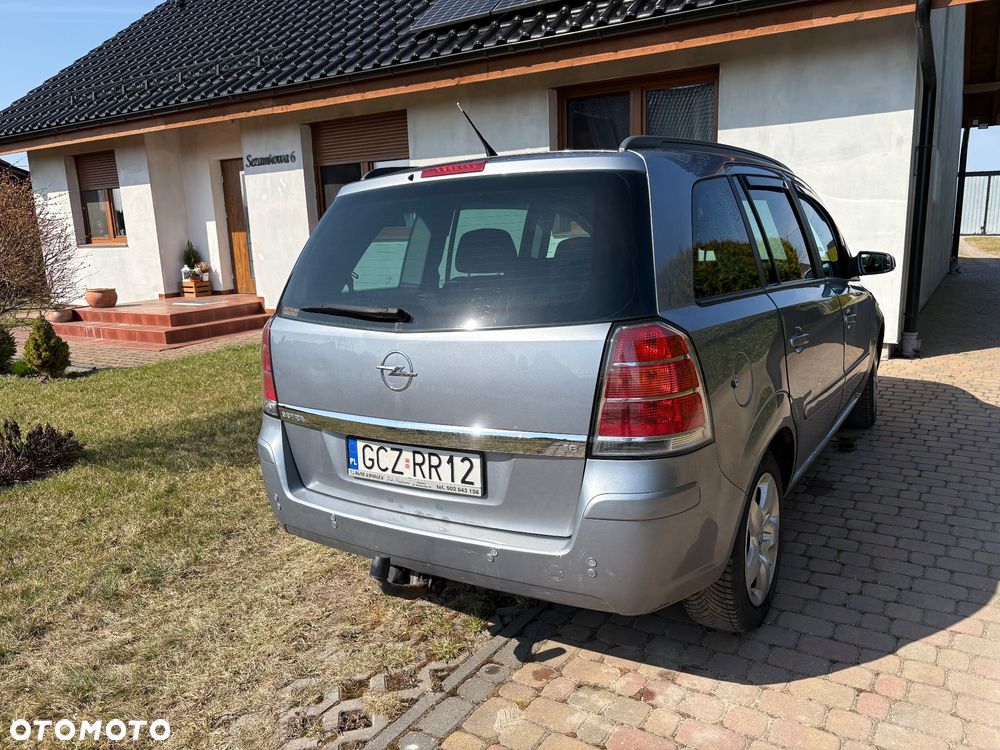 Opel Zafira 1.8 - 5