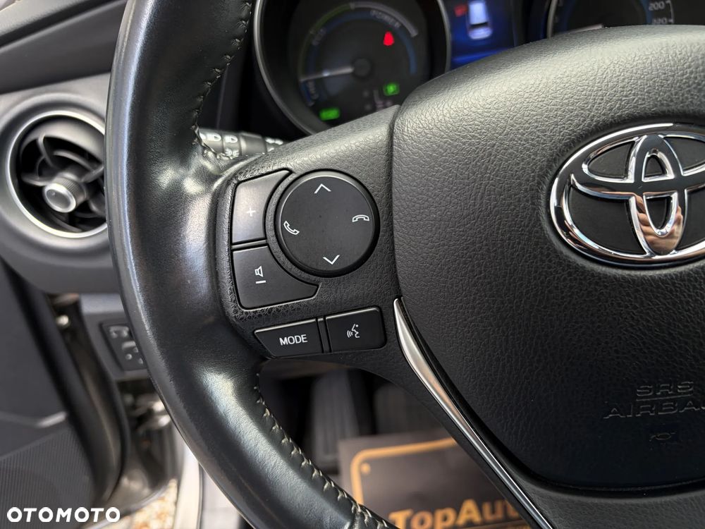 Toyota Auris - 23