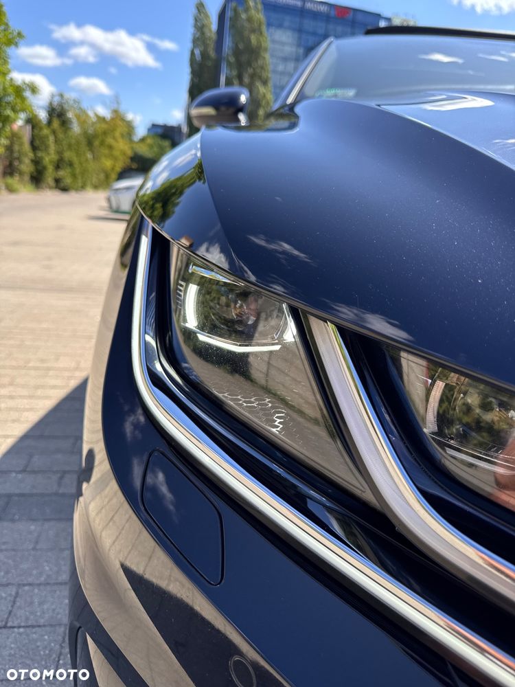 Volkswagen Arteon 2.0 TSI 4Motion R-Line DSG - 34