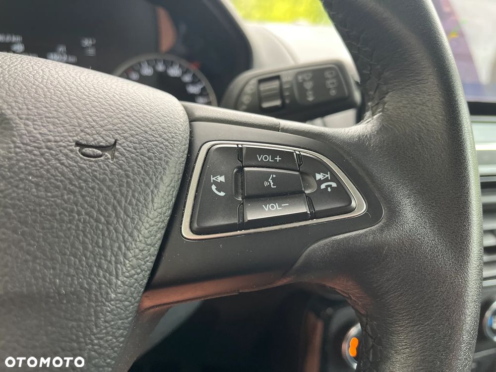 Ford EcoSport 1.0 EcoBoost TITANIUM X - 19