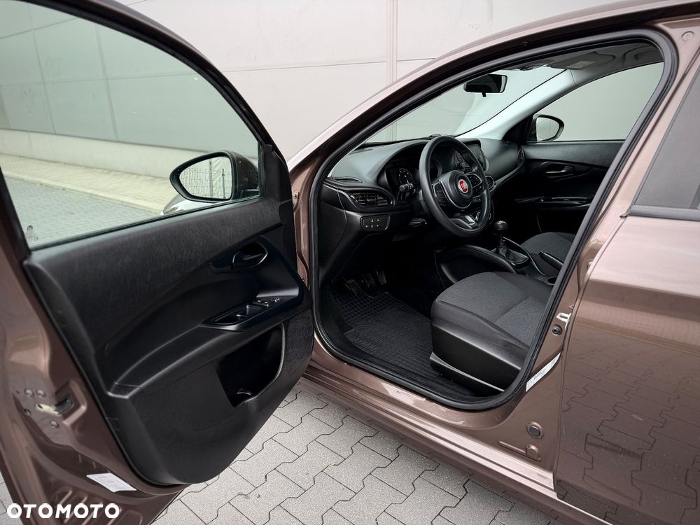 Fiat Tipo 1.4 Classic - 29