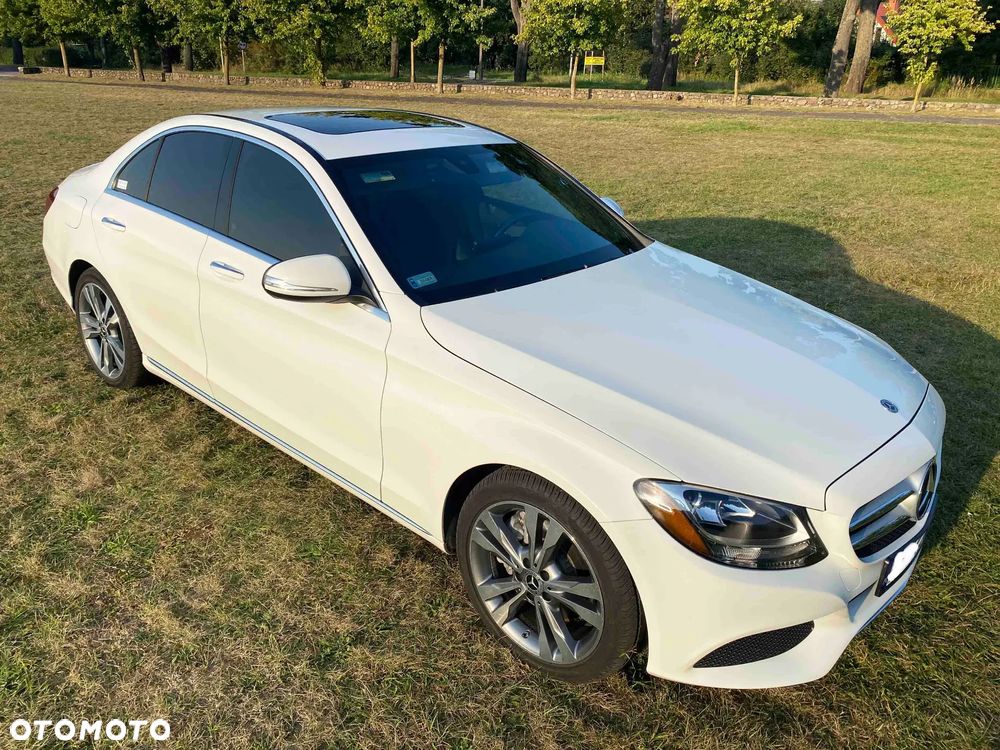 Mercedes-Benz Klasa C 300 9G-TRONIC Exclusive - 13