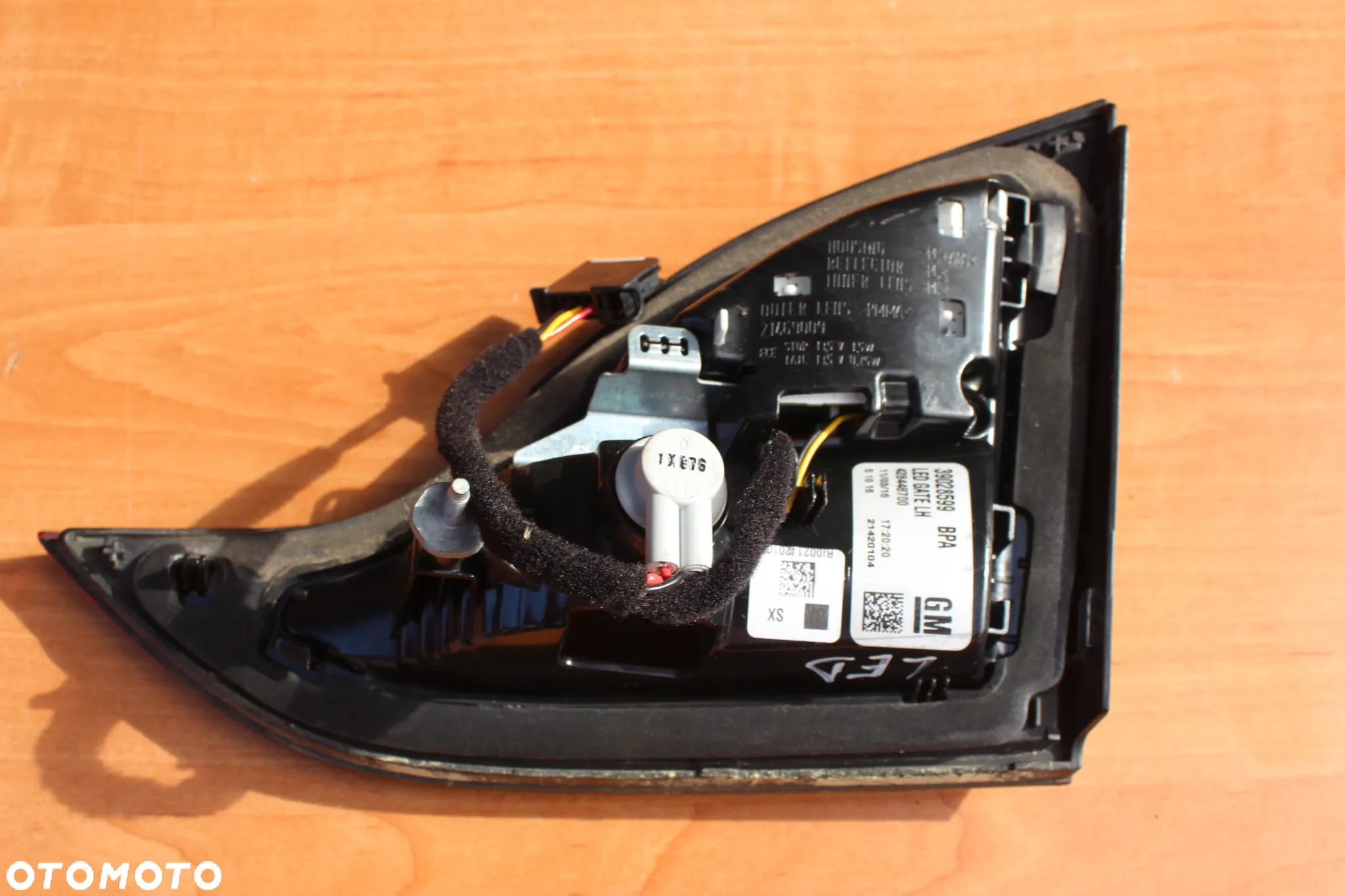 LAMPA LEWY TYŁ W KLAPĘ LED OPEL ZAFIRA C EUROPA 39028599 - 5