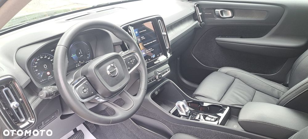 Volvo XC 40 T4 Plug-In Hybrid Plus Dark - 5