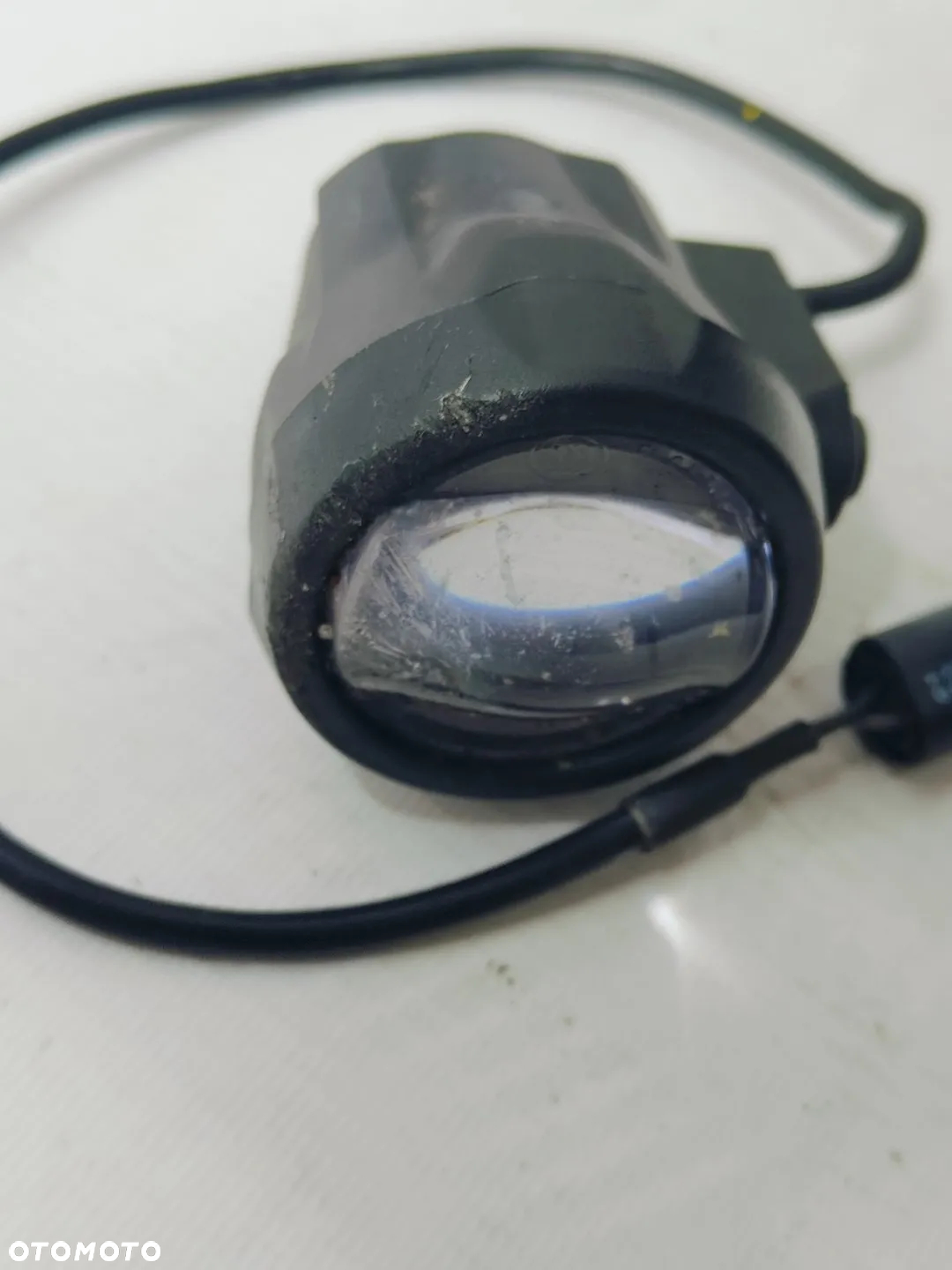 Halogen TRIUMPH - 3