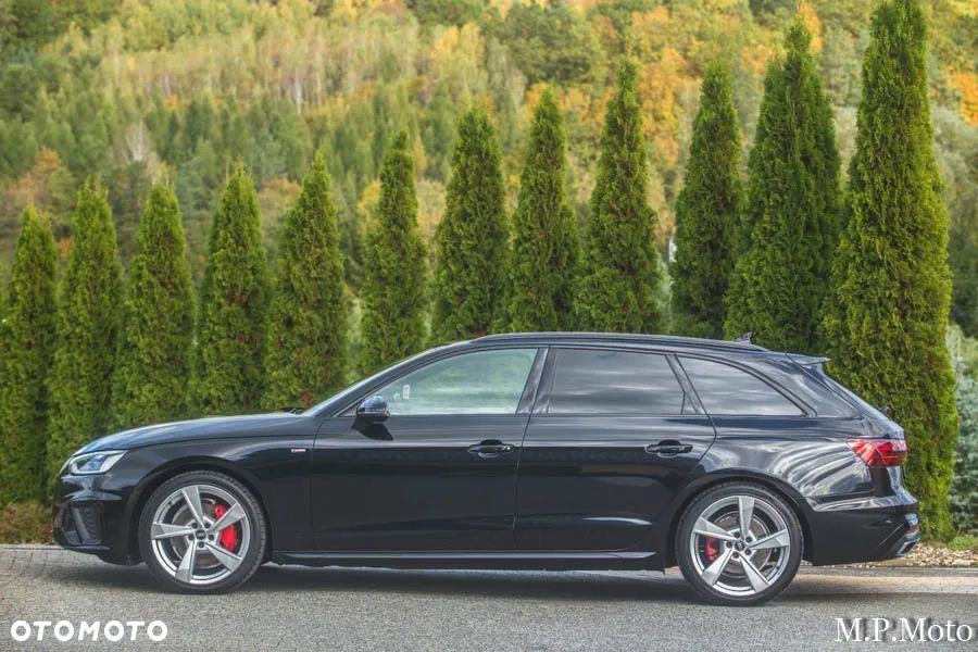 Audi A4 Avant 40 TDI quattro S tronic S line - 2