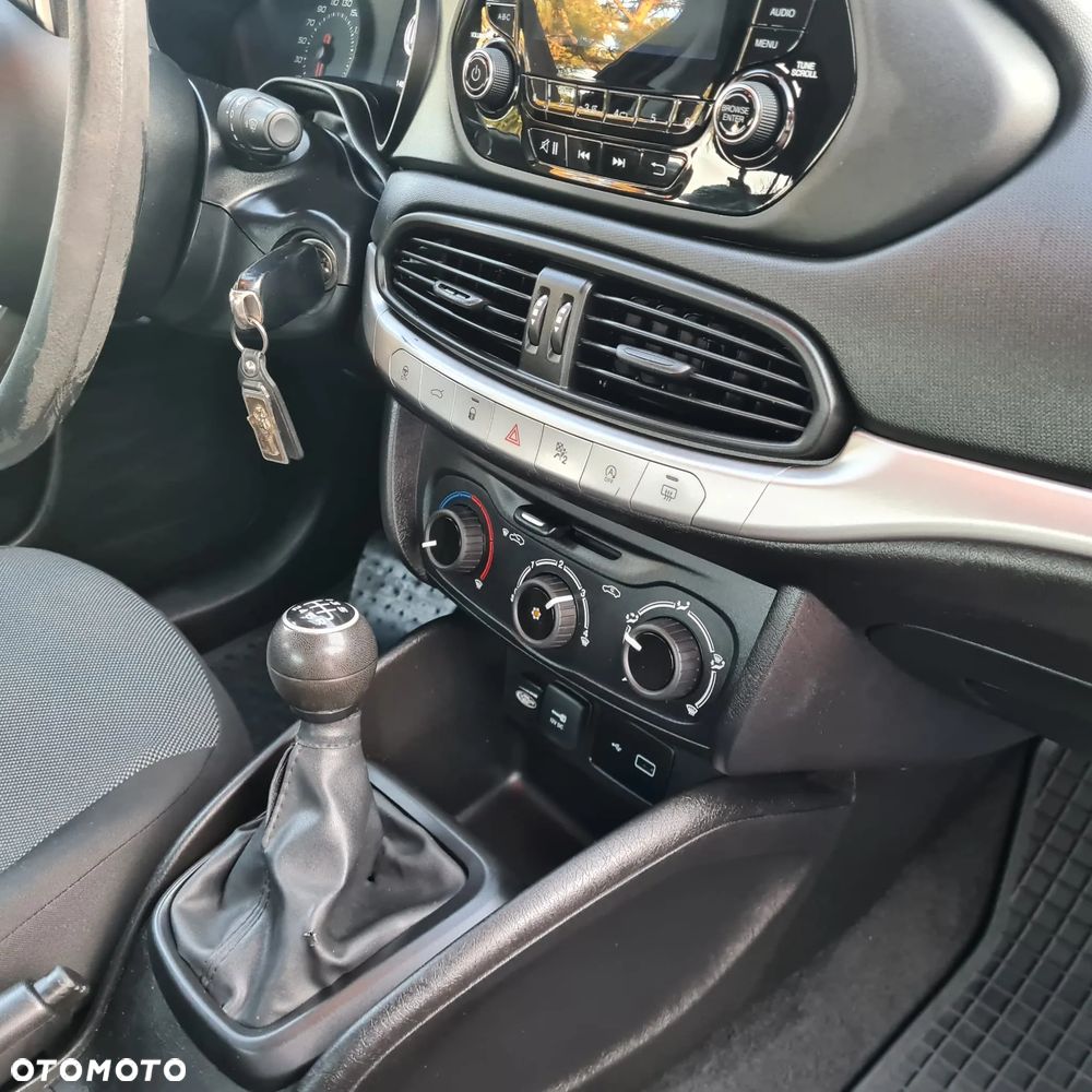 Fiat Tipo 1.4 16V - 9
