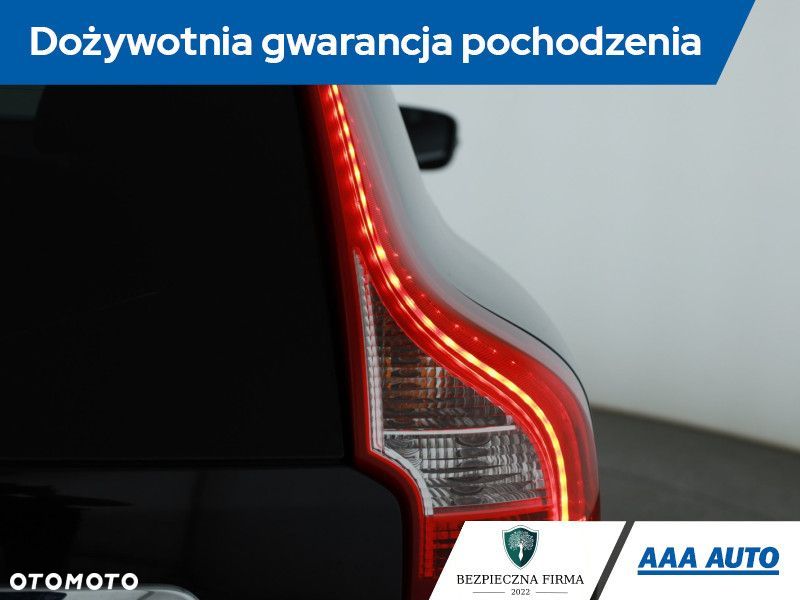 Volvo XC 60 - 21