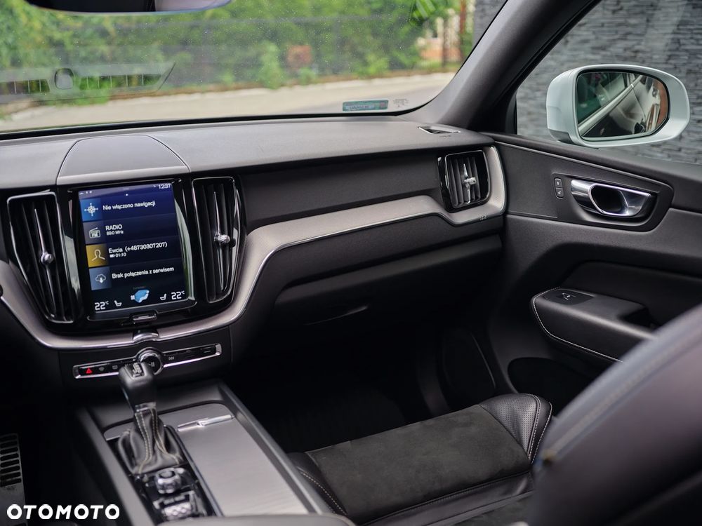 Volvo XC 60 D4 AWD R-Design - 20