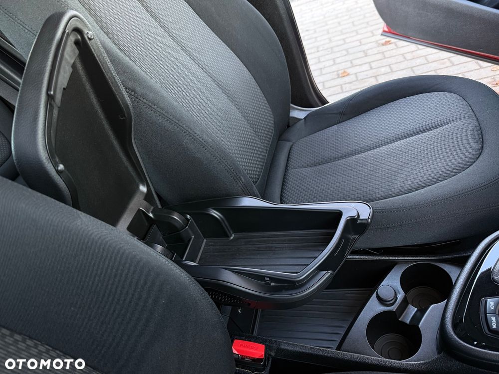 BMW Seria 2 218i Sport Line - 23