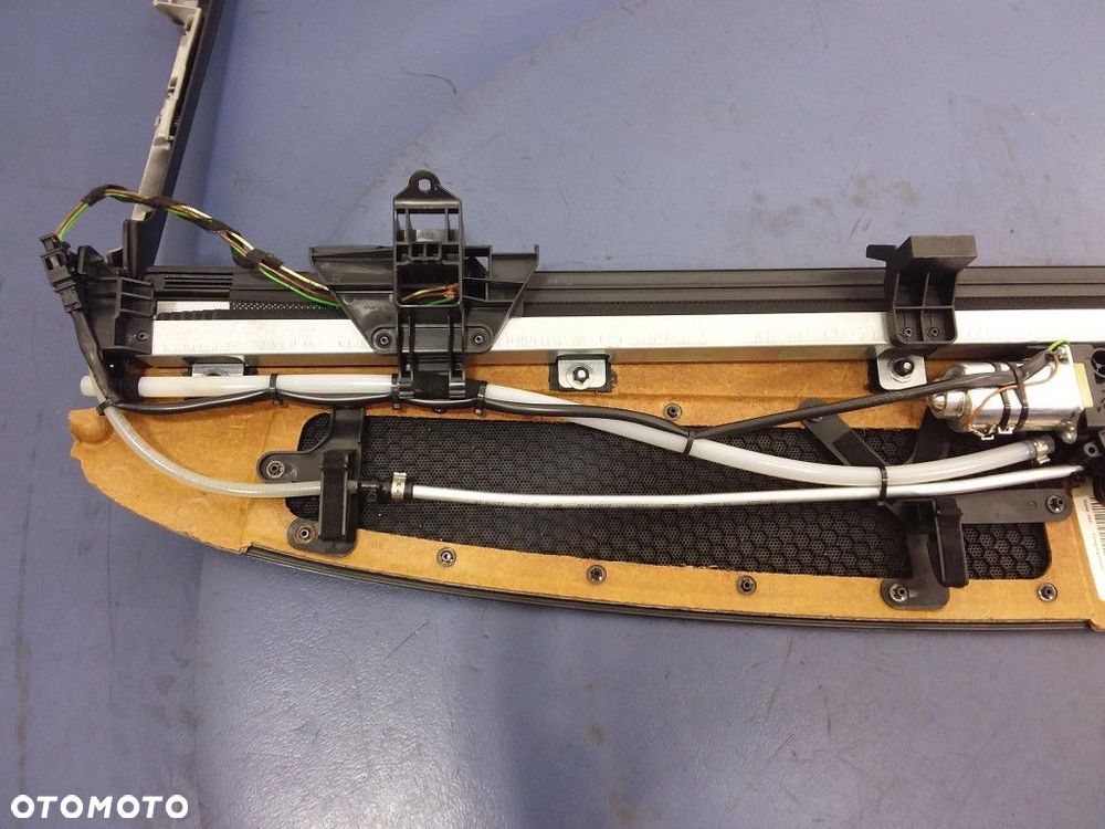 A8 S8 D4 4H ROLETA SZYBY TYŁ ALKANTARA 4H0863412C - 3