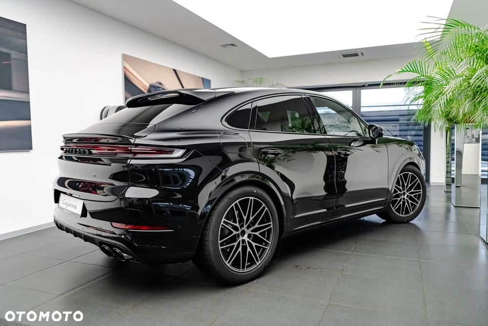 Porsche Cayenne Standard - 25