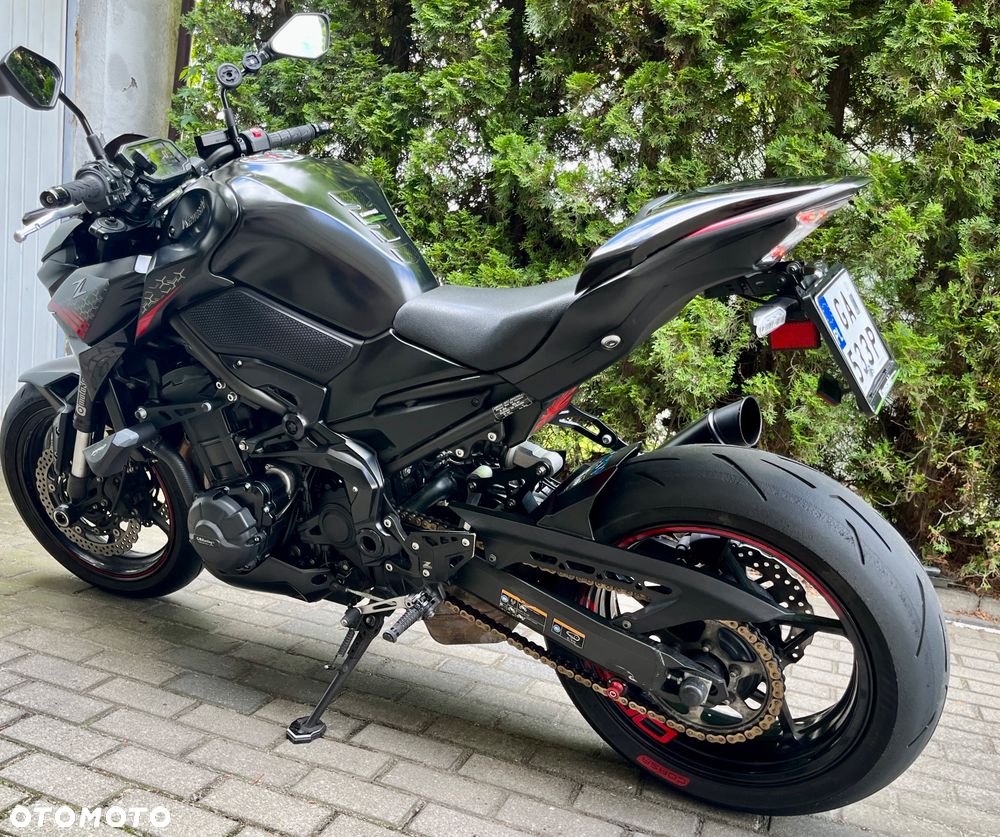 Kawasaki Z 900 - 5