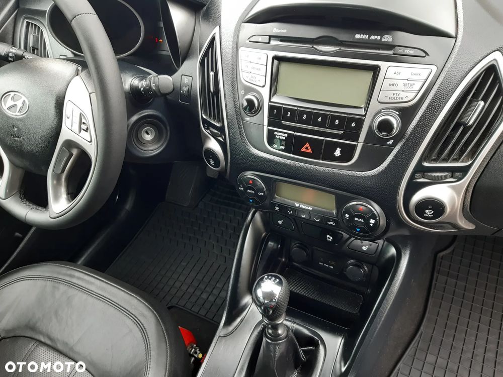 Hyundai ix35 2.0 CRDi Premium 2WD - 22