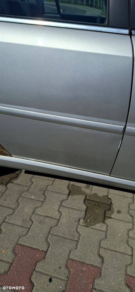 Opel Vectra 1.6 Essentia - 24