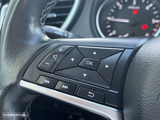 Nissan Qashqai 1.5 dCi N-Connecta - 5