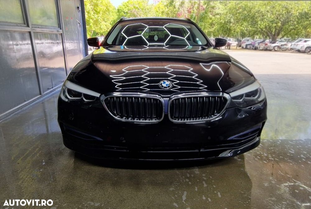 BMW Seria 5 520d AT - 6