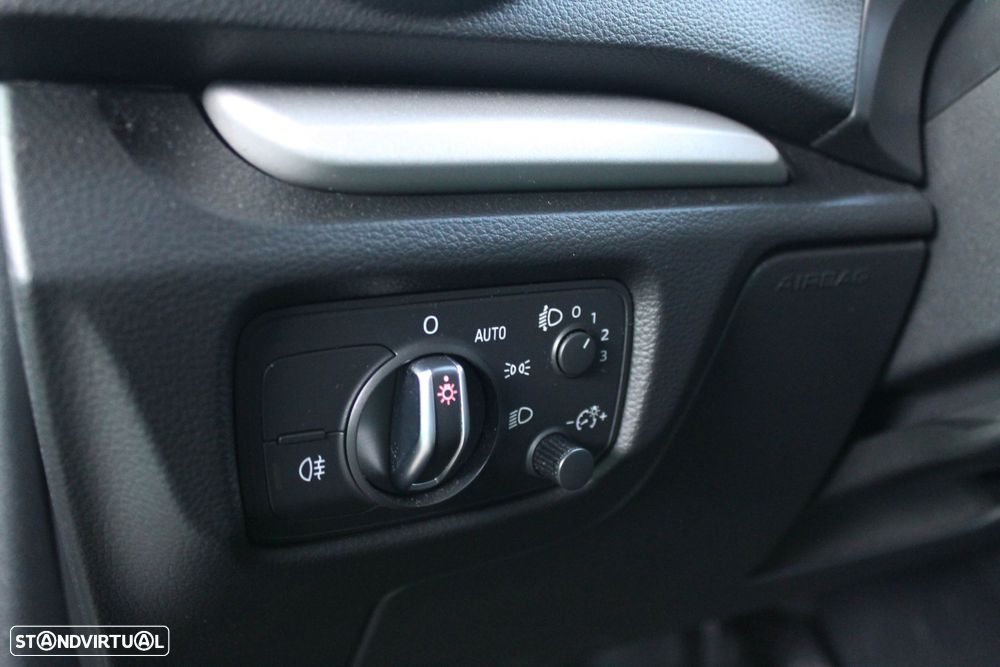 Audi A3 Limousine 1.6 TDI Sport - 7