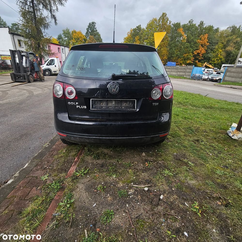 Volkswagen Golf Plus - pojazd na części: maska, zderzak, drzwi, szyby, lusterka, chłodnica.... - 4