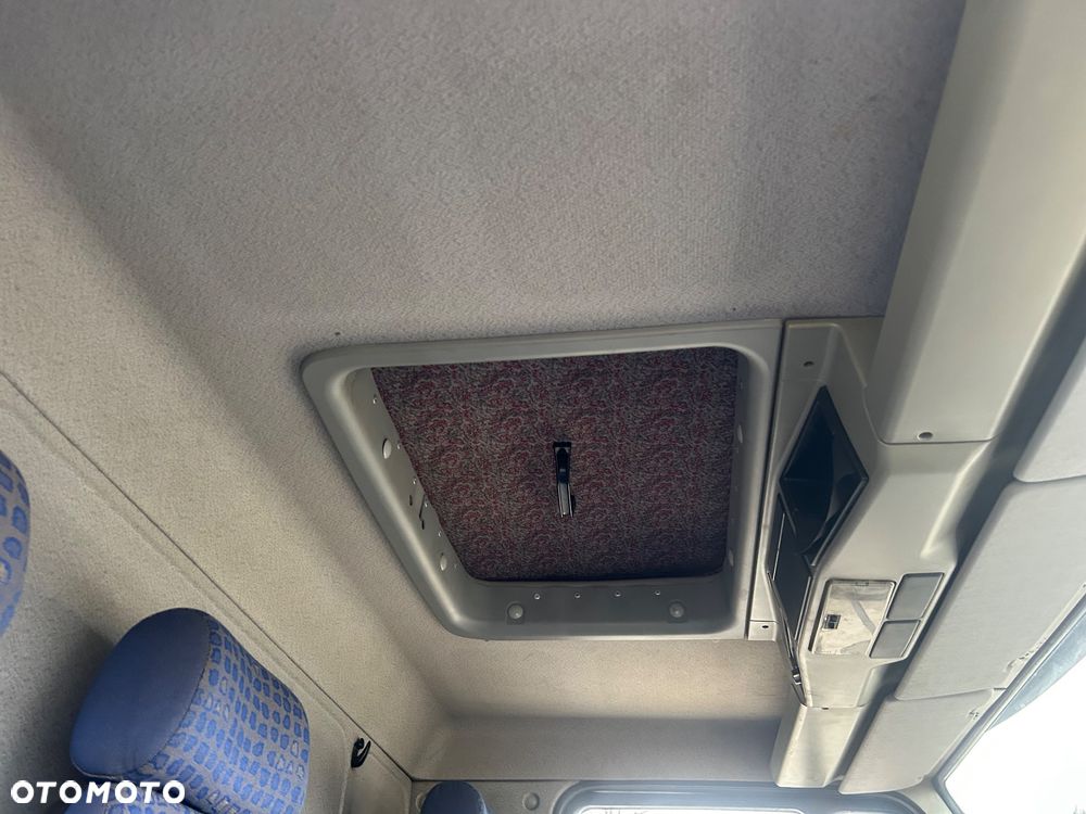 MAN LE 8.180 Kontener + Winda - 16