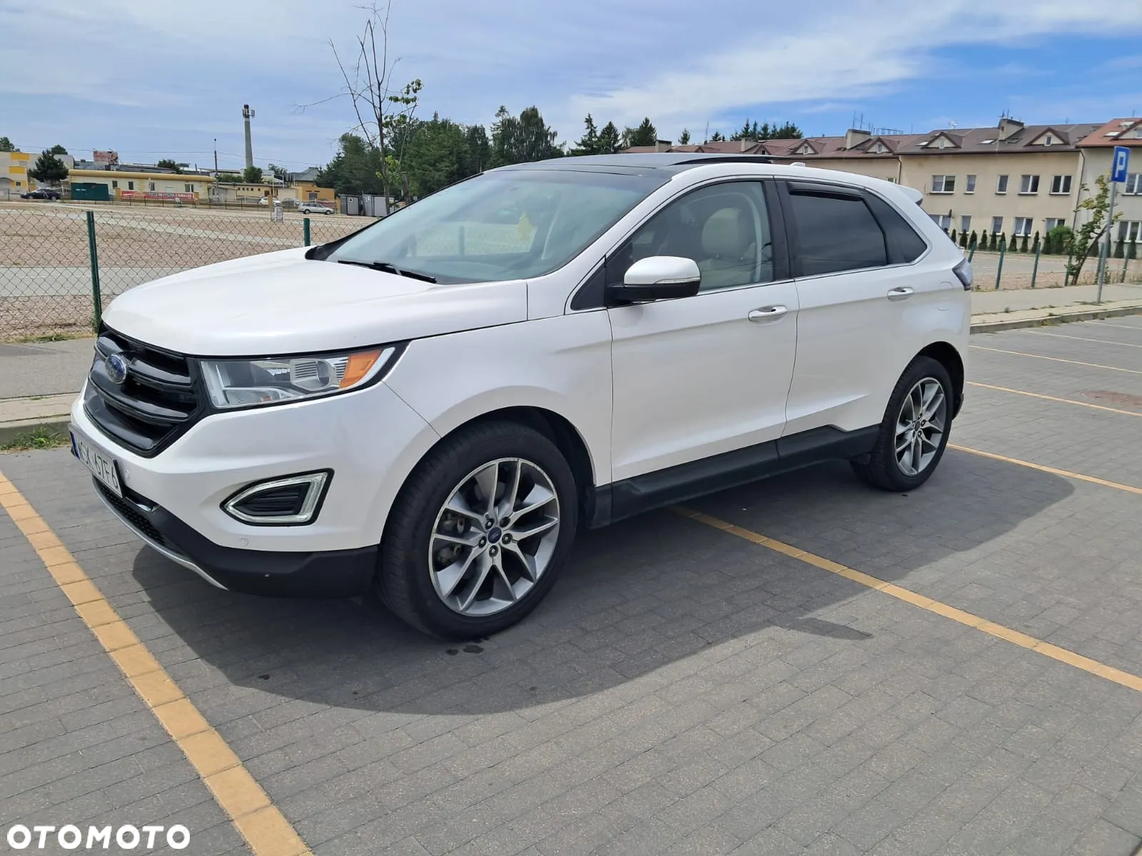 Ford Edge - 4
