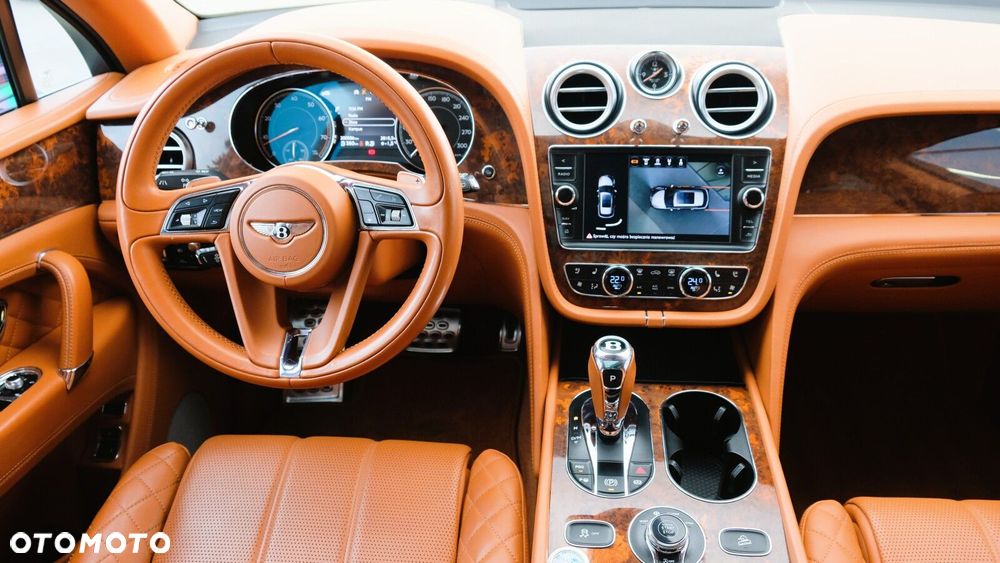 Bentley Bentayga - 17