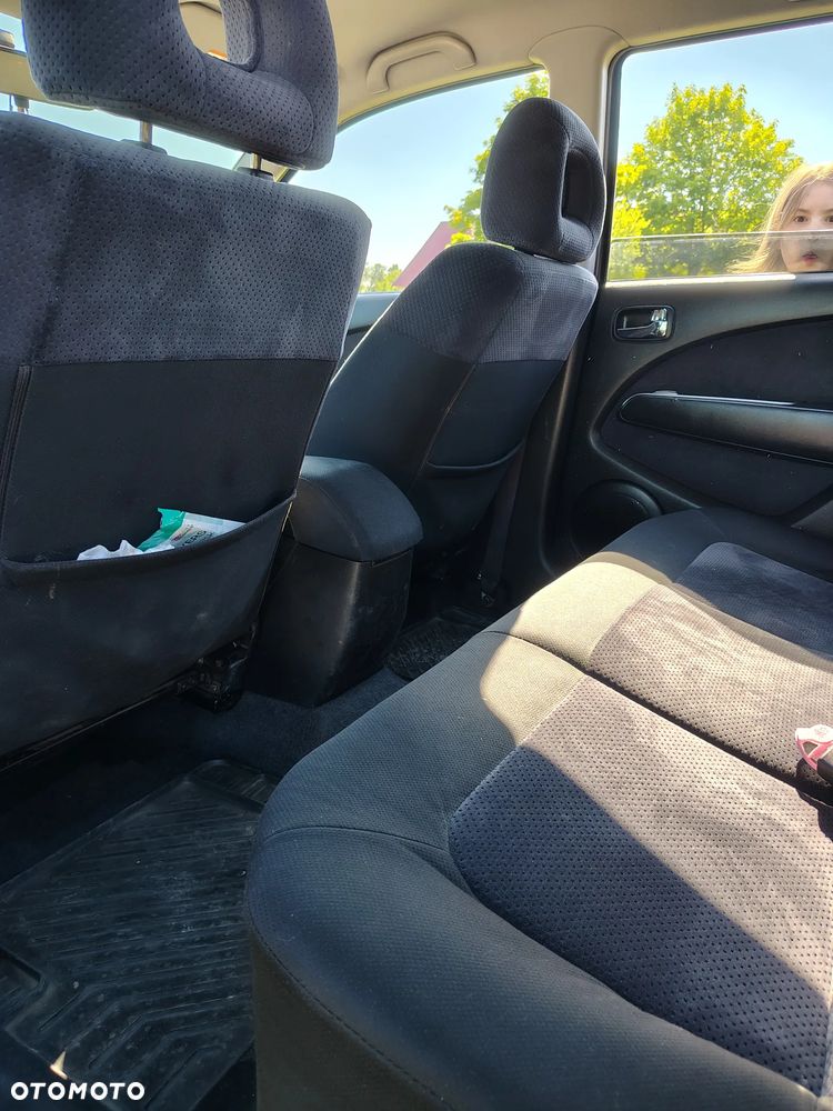 Mitsubishi Outlander 2.0 Comfort - 14
