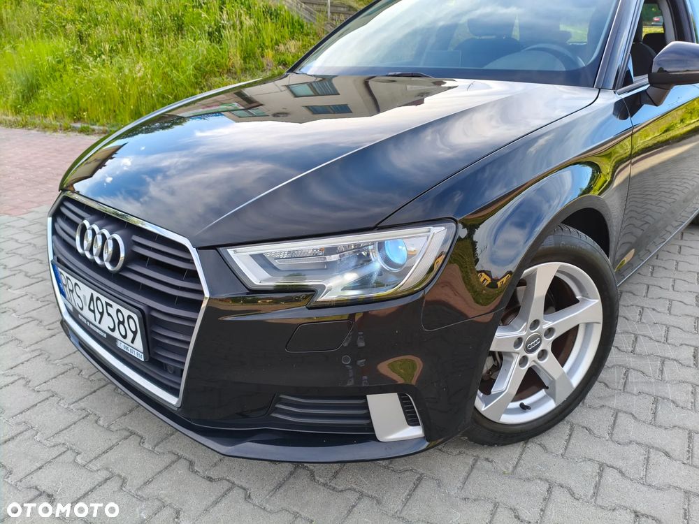 Audi A3 Sportback 1.6 TDI S tronic Attraction - 12