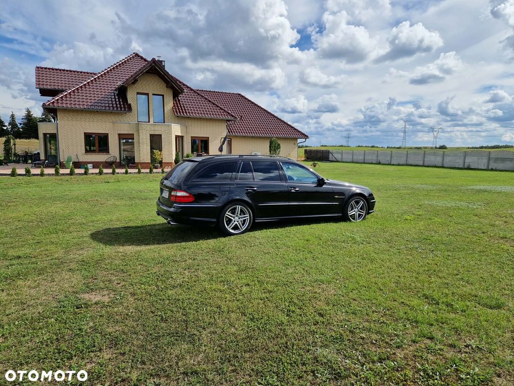 Mercedes-Benz Klasa E 55 T AMG - 7