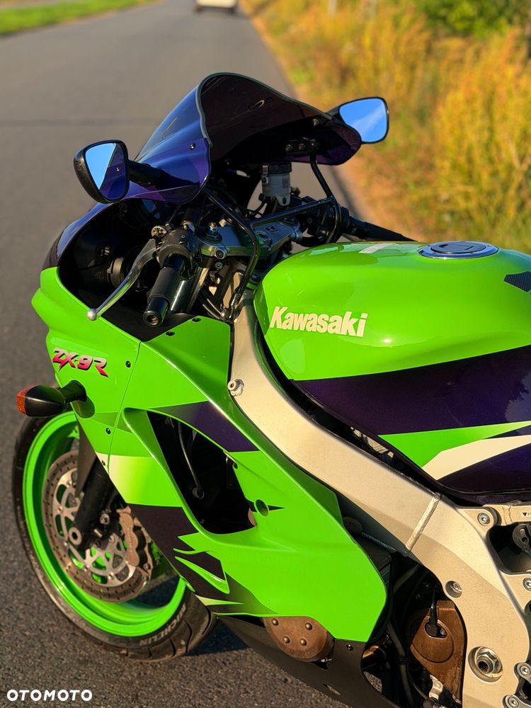 Kawasaki ZXR - 8