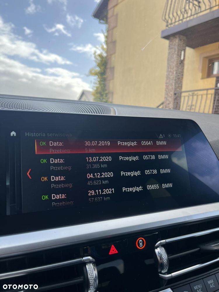 BMW Seria 3 318d - 8