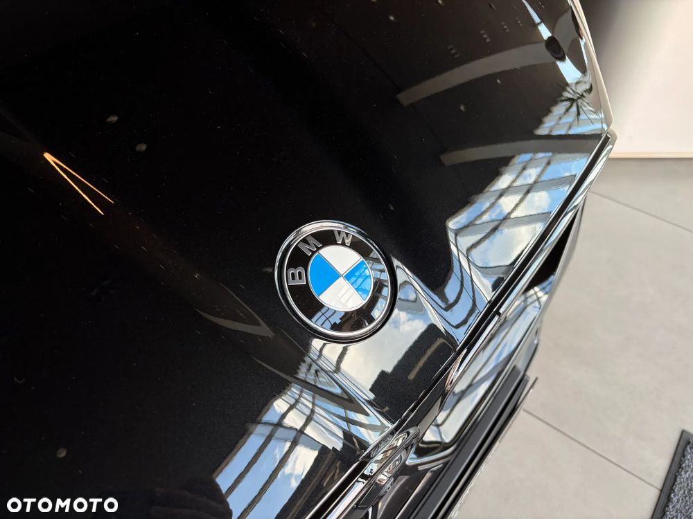 BMW X2 - 12